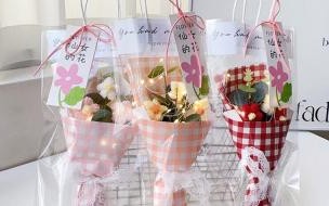 教师节给班主任送礼物还是各科都送 教师节给老师送什么礼物好